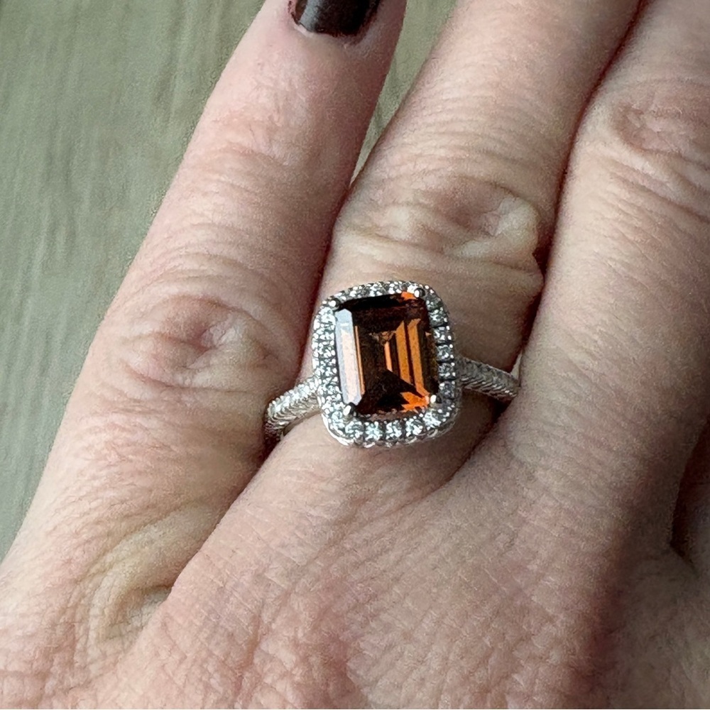 SUZY LEVIAN Sterling Silver Ascher Cut Brown CZ Ring Size 7 - Picture 7 of 10